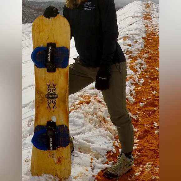 Eddie Bauer Jogger / Outdoor Pants - Picture 11 of 11